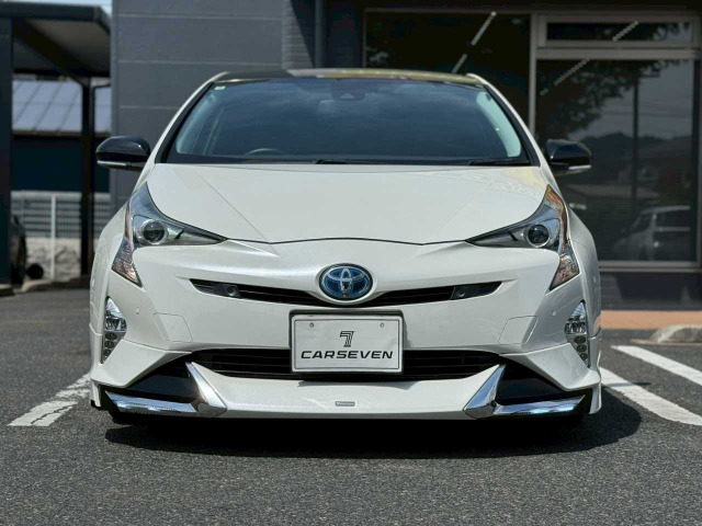 プリウス1.8 S セーフティ プラス ツートーン