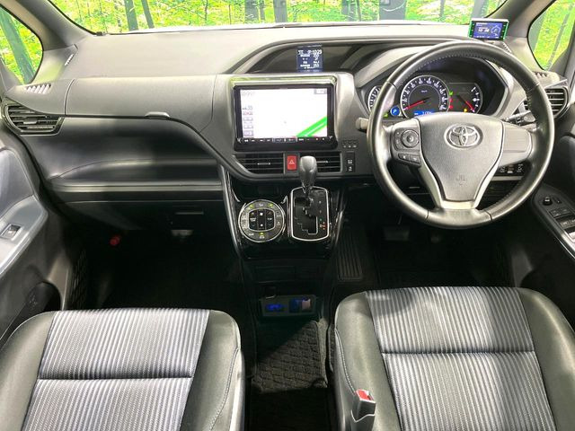 ヴォクシー2.0 ZS 煌II