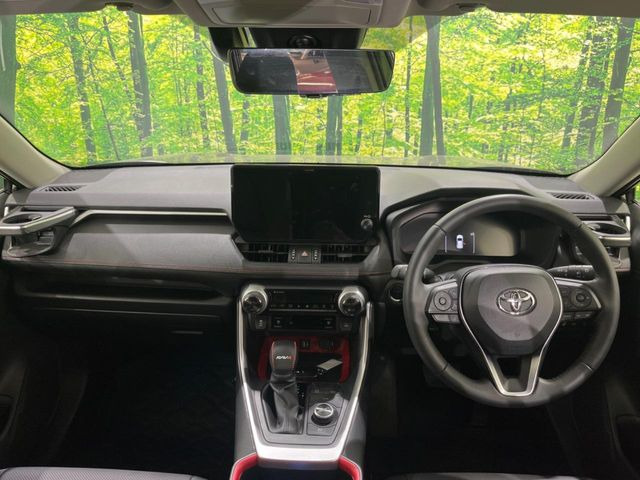 RAV42.5 ハイブリッド アドベンチャー オフロードパッケージ II E-Four 4WD