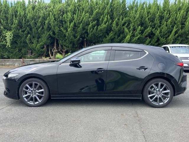 MAZDA3ファストバック2.0 20S バーガンディ セレクション