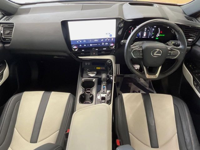 NX350h Fスポーツ