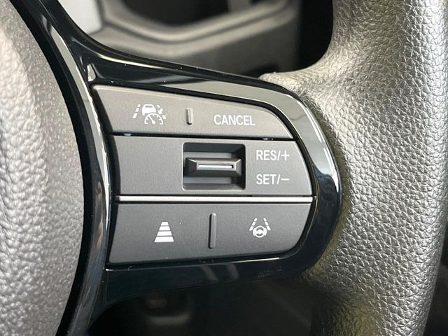 �y�A�_�v�e�B�u�N���[�Y�R���g���[���z�������H�ł̒��������s���y��!!�����ő��x��ۂN���[�Y�R���g���[�����A�Փˌy���V�X�e���ƘA�g���A�O���̎ԗ������m���ĎԊԂ�ۂ悤�ɑ��x���߂��Ă���܂�!!