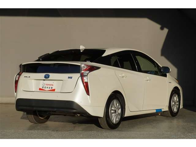 プリウス1.8 S セーフティ プラス