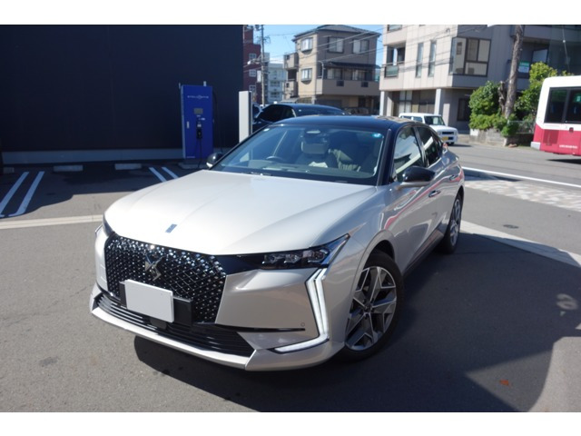 DS4エスプリ ド ヴォヤージュ E-TENSE