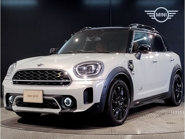 ミニクロスオーバークーパー S E オール4 プレミアム プラスパッケージ 4WD