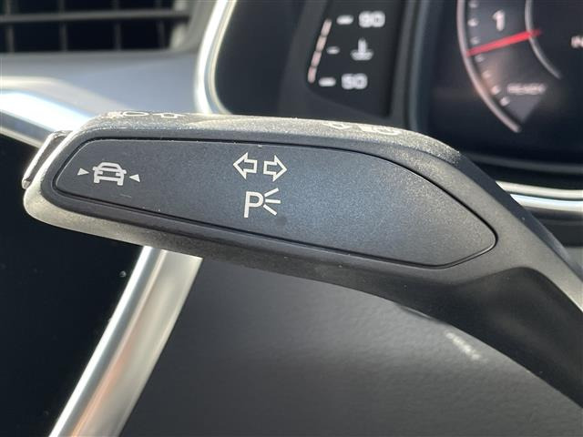 A6アバント55 TFSI クワトロ Sライン 4WD