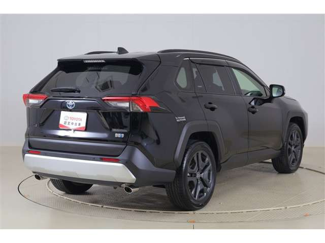 RAV4