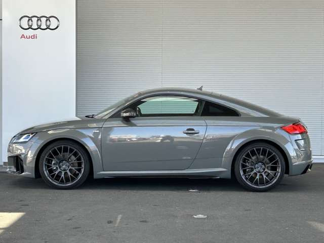 TTクーペ40 TFSI