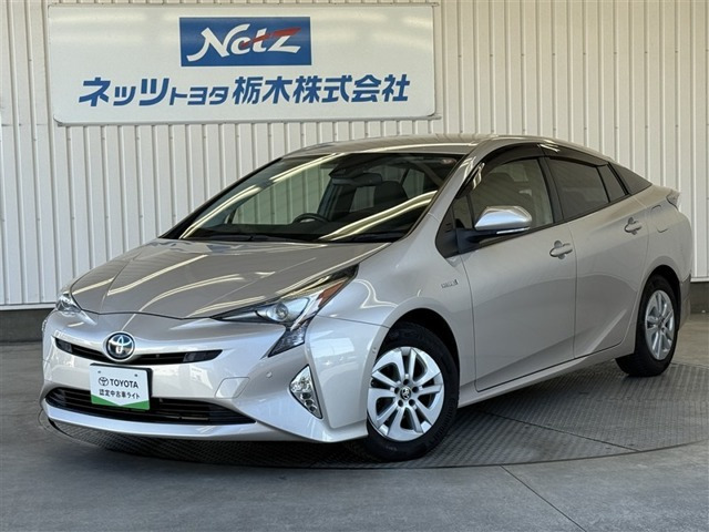プリウス1.8 S セーフティ プラス