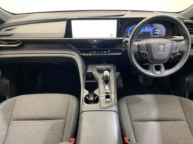 クラウンクロスオーバー2.5 G アドバンスト E-Four 4WD
