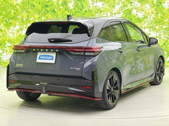 ノートオーラ1.2 NISMO チューンド e-POWER 4WD