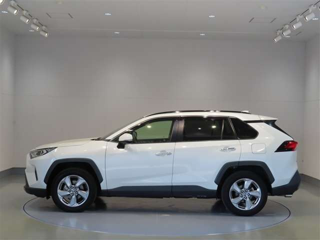 RAV42.5 ハイブリッド G E-Four 4WD