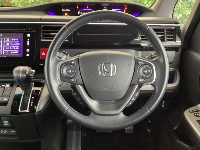 ステップワゴン1.5 スパーダ ホンダ センシング