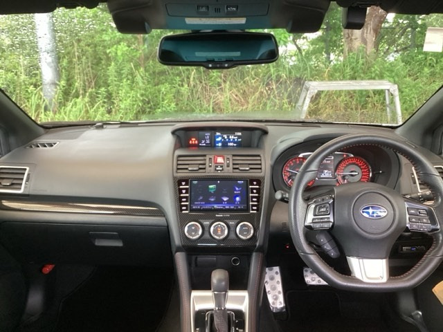 WRXS4 2.0 GT-S アイサイト 4WD
