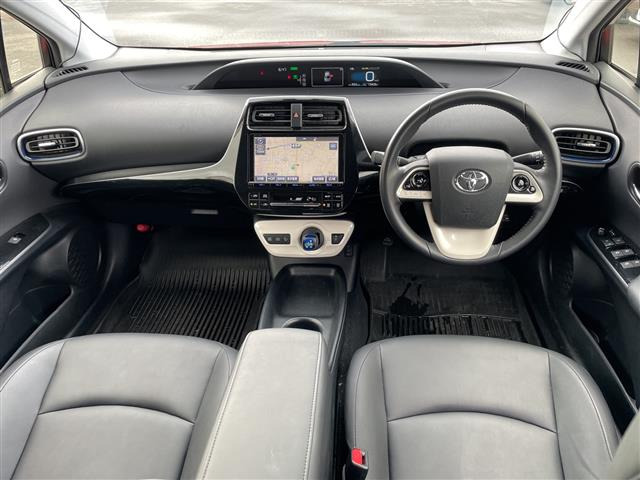 プリウス1.8 S ツーリングセレクション