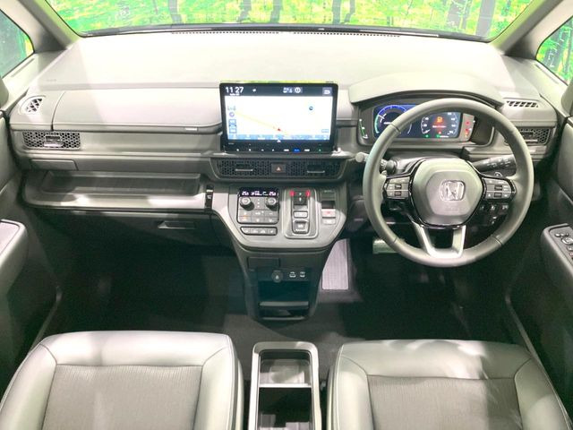 ステップワゴン2.0 e:HEV スパーダ
