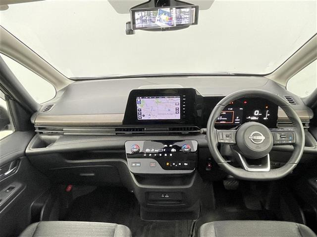 セレナ1.4 e-POWER ハイウェイスターV