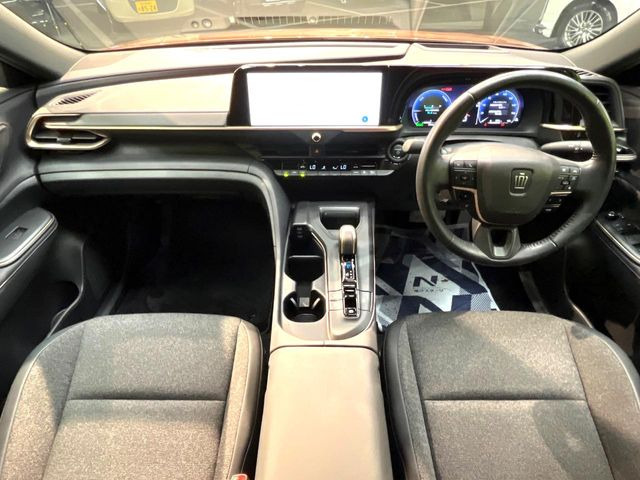 クラウンクロスオーバー2.5 G アドバンスト E-Four 4WD