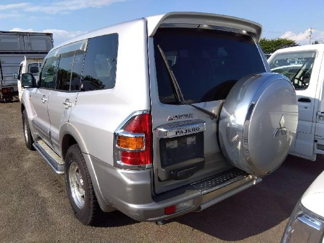 パジェロ3.2 ロング エクシード ディーゼル 4WD