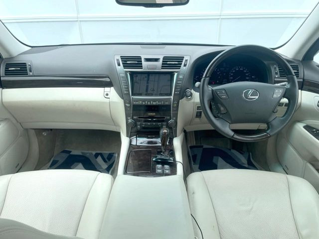 LS460 バージョンS