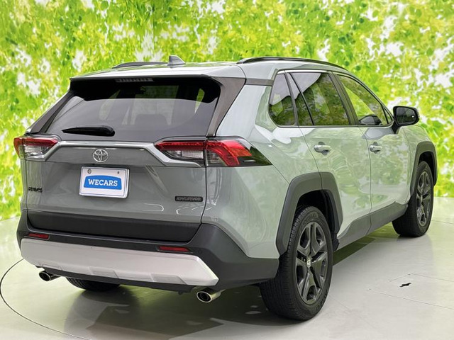 RAV42.0 アドベンチャー 4WD