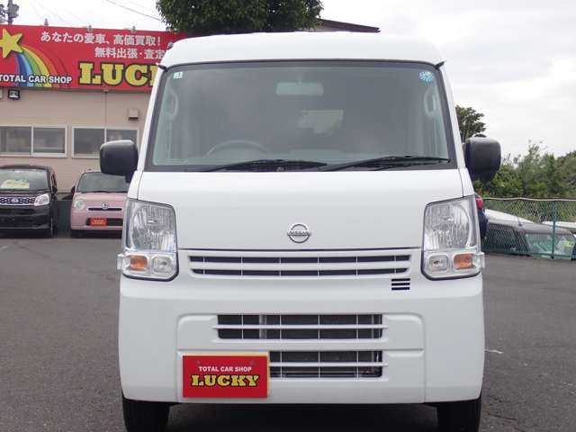 NV100クリッパーDX ハイルーフ 5AGS車 4WD