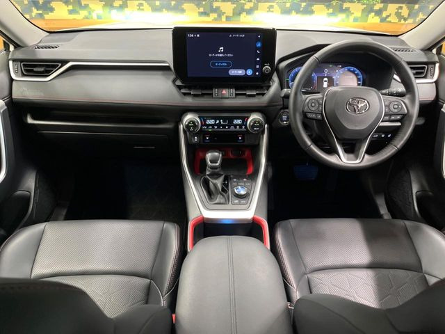 RAV42.0 アドベンチャー オフロードパッケージ II 4WD