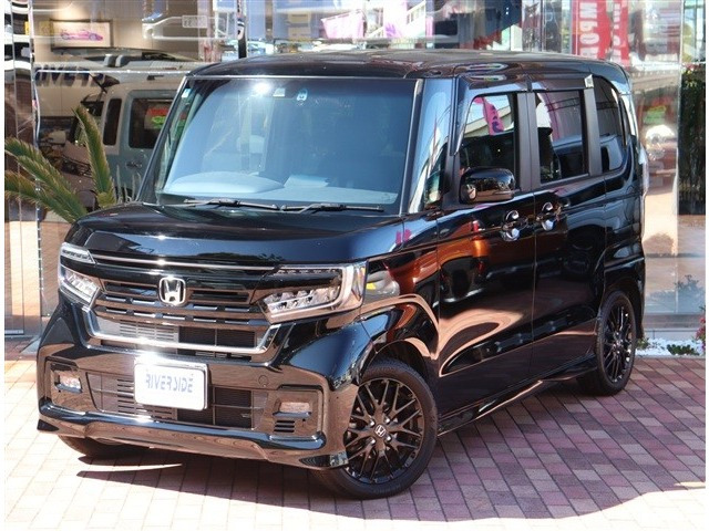N-BOXカスタムL ターボ スタイルプラス ブラック