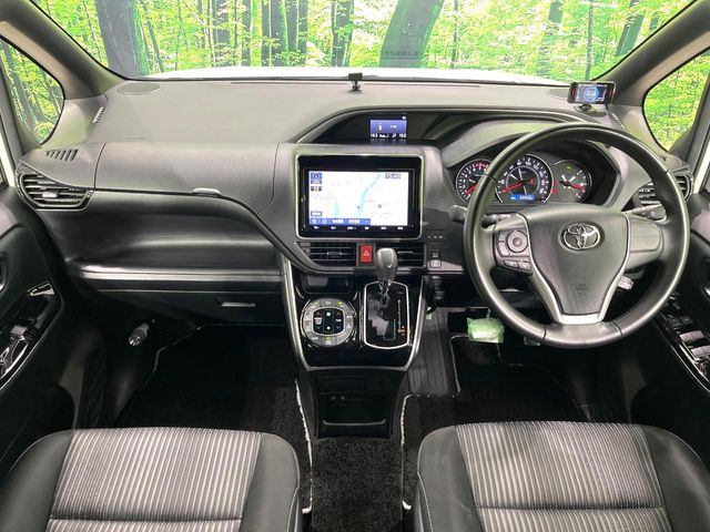 ヴォクシー2.0 ZS 煌II
