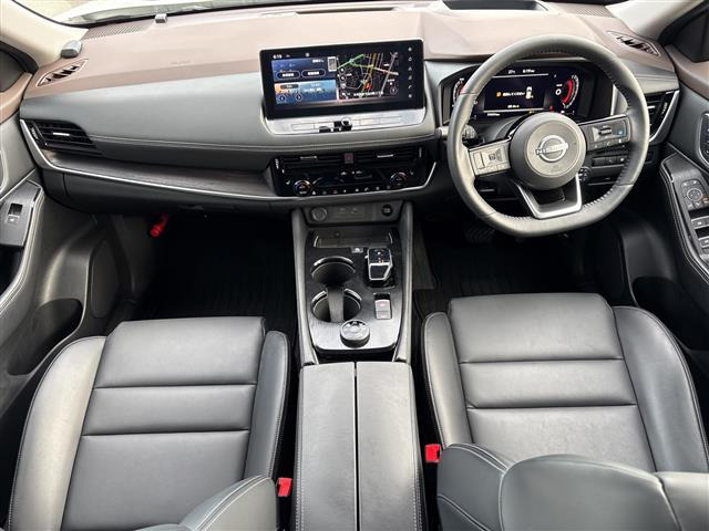 エクストレイル1.5 G e-4ORCE 4WD