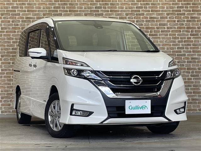 セレナ2.0 ハイウェイスター VセレクションII 4WD