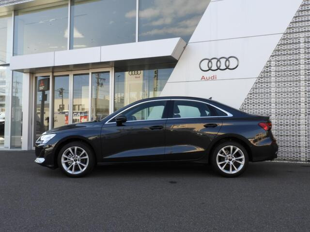 A3セダン30 TFSI アドバンスド