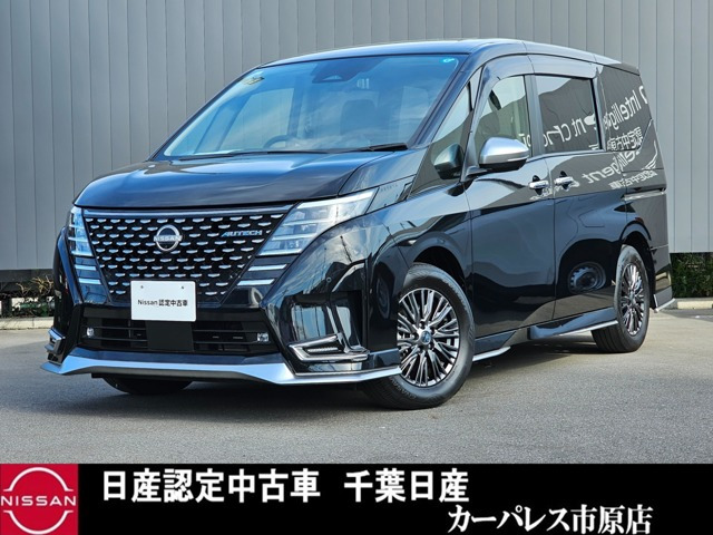 セレナ1.4 e-POWER AUTECH
