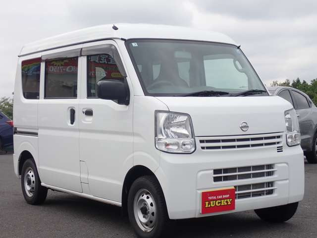NV100クリッパーDX ハイルーフ 5AGS車 4WD