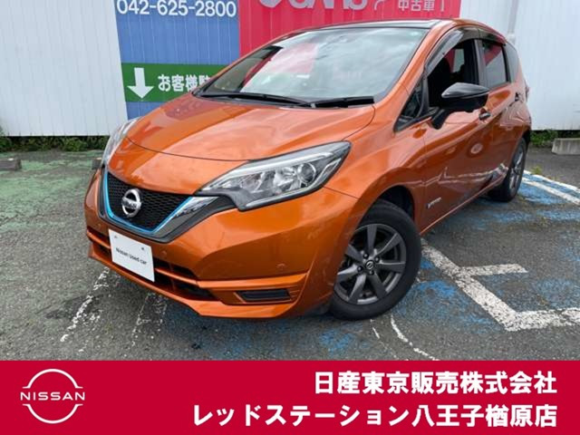 ノート1.2 e-POWER X ブラックアロー