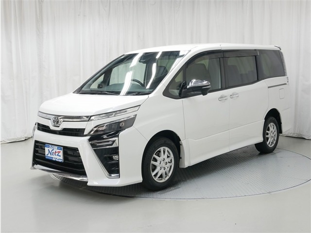 ヴォクシー2.0 ZS 煌III 4WD