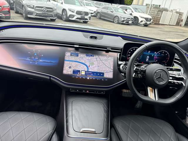 EクラスE220d アバンギャルド AMGラインパッケージ (ISG)