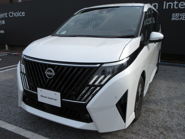 セレナ1.4 e-POWER ハイウェイスターV NissanConnectインフォテインメントシステム