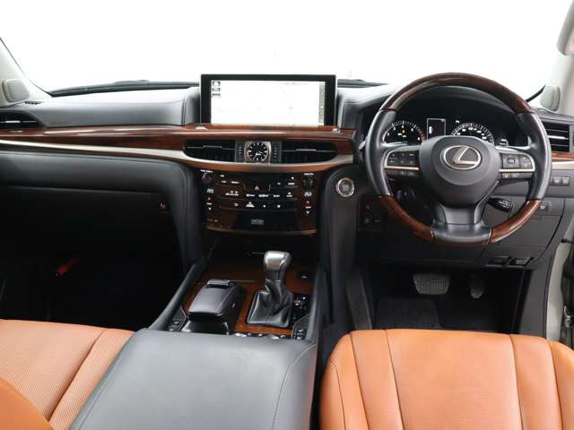 LX570 4WD