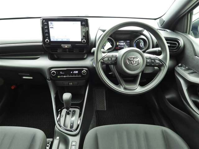 ヤリス1.5 ハイブリッド G