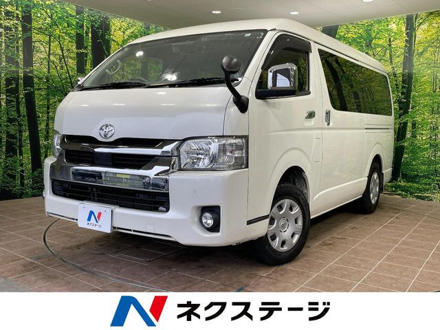 ハイエースバン