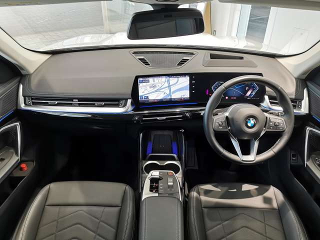 X1xドライブ 20i xライン DCT 4WD