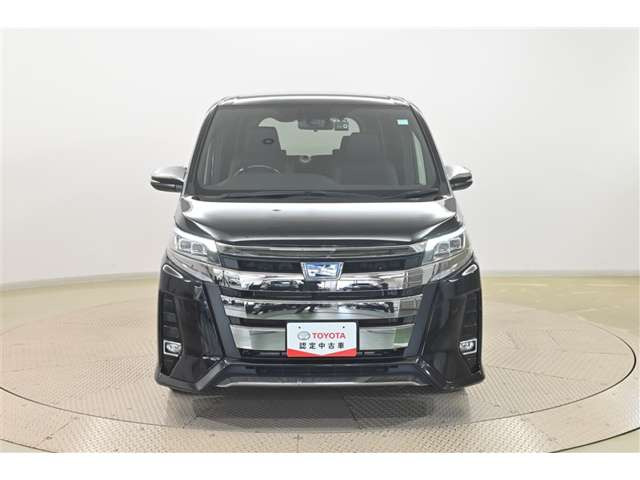 ノア1.8 ハイブリッド Si W×B III