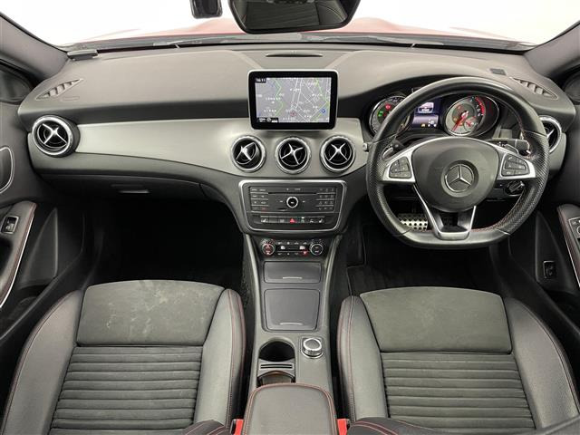 GLAクラスGLA180 スポーツ