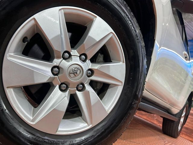 �y����17�C���`�A���~�z�C�[���z�O�ςɃ}�b�`���������A���~�z�C�[���𑕒����Ă���܂��B�e��ЊO�A���~�z�C�[����A�X�^�b�h���X�^�C�����戵�����Ă���܂��B���񂲑��k����������