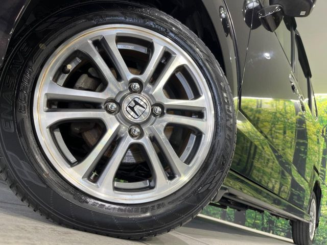 �y����14�C���`�A���~�z�C�[���z�O�ςɃ}�b�`���������A���~�z�C�[���𑕒����Ă���܂��B�e��ЊO�A���~�z�C�[����A�X�^�b�h���X�^�C�����戵�����Ă���܂��B���񂲑��k����������
