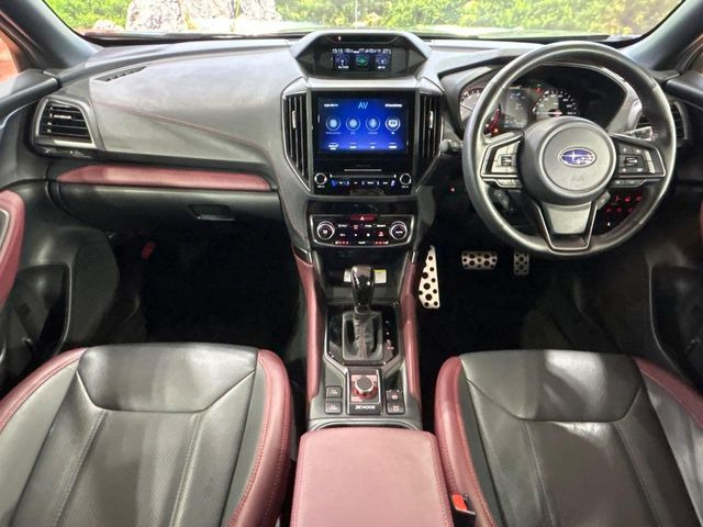 フォレスター1.8 STI スポーツ 4WD