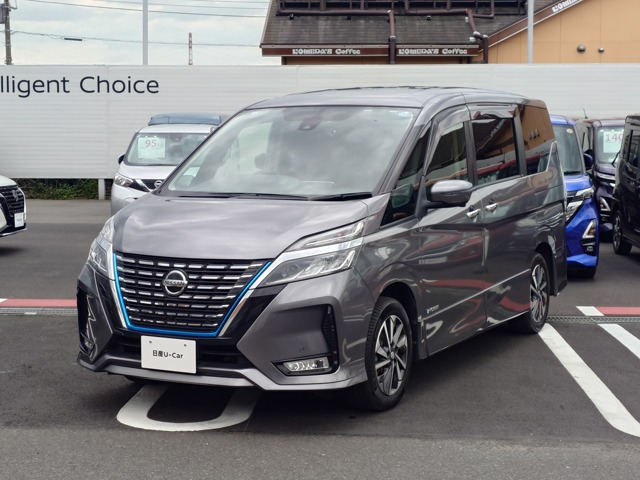 セレナ1.2 e-POWER ハイウェイスターG