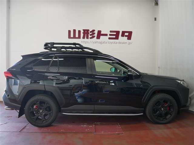 RAV42.0 アドベンチャー オフロードパッケージ 4WD