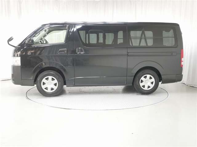 ハイエースバン2.8 DX ロング ディーゼル 4WD